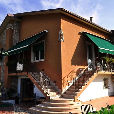 Villa Chiara ลาซีเซ ภายนอก รูปภาพ